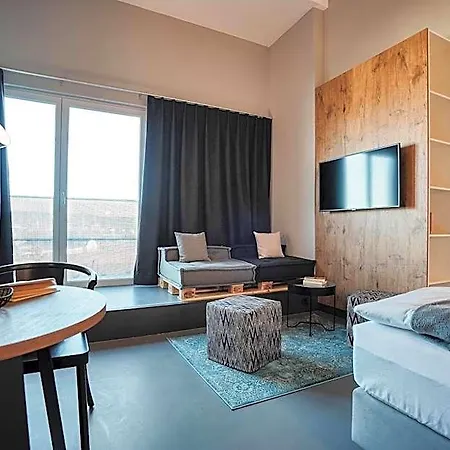 Cloud No7 Lofts 4*