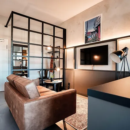Cloud No7 Lofts Aparthotel