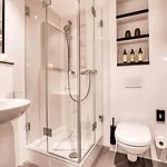 Cloud No7 Lofts 4*